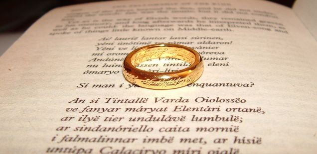 el_sec3b1or_de_los_anillos_lectura-636x310